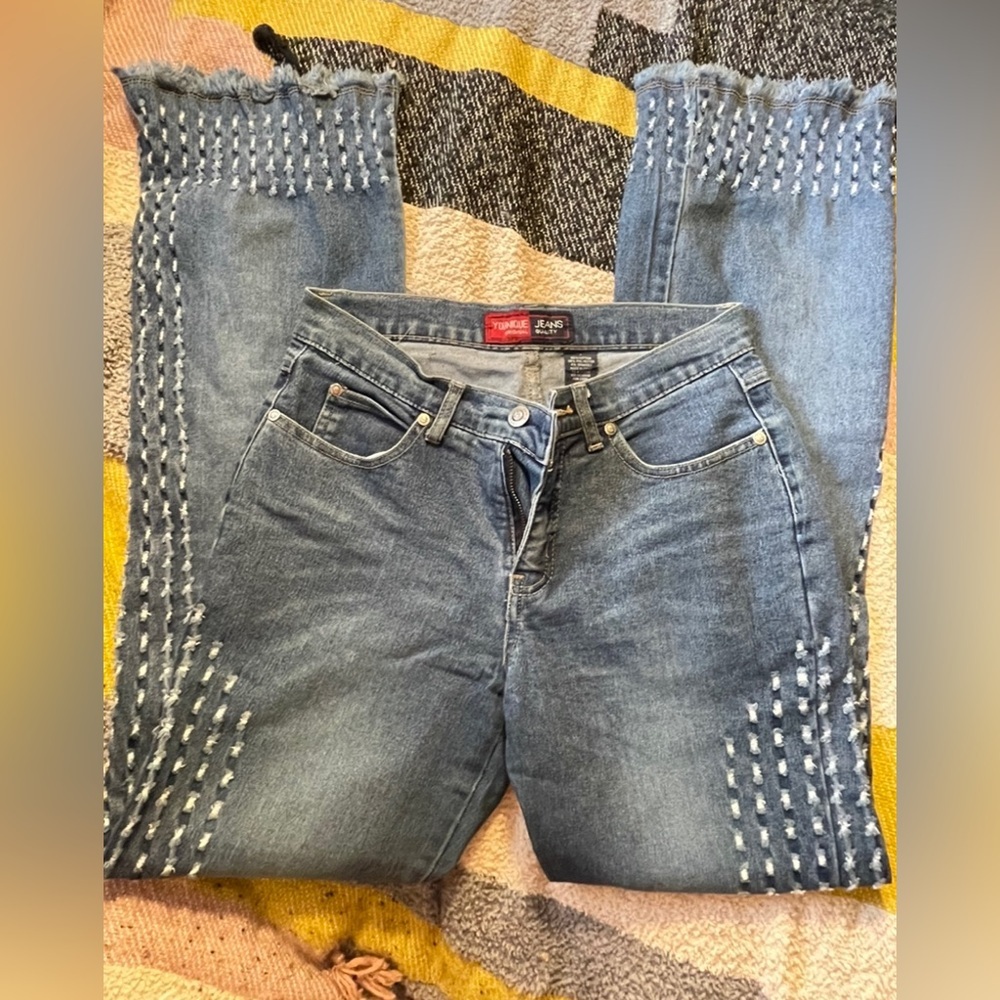 NWOT Y2K Younique Trendy Bootcut Frayed Hem Jeans